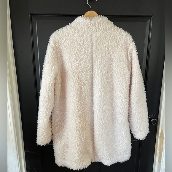 Banana Republic cream teddy jacket - Picture 2 of 6